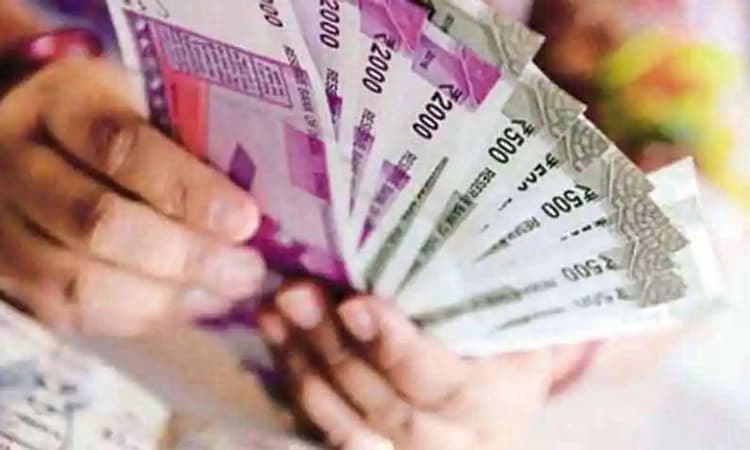 ದೆಹಲಿ ಶಾಸಕರಿಗೆ ದೇಶದಲ್ಲೇ ಕನಿಷ್ಠ ವೇತನ