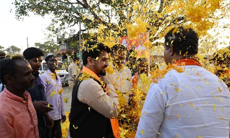 ಕಾಂಗ್ರೆಸ್, ಜೆಡಿಎಸ್ ಕರ್ನಾಟಕವನ್ನು ಎಟಿಎಂ ಆಗಿ ಬಳಸಿಕೊಂಡಿದ್ದವು: ಅನುರಾಗ್ ಠಾಕೂರ್
