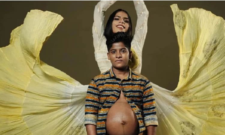 ಸಲಿಂಗಿ ದಂಪತಿಗಳ ಮಗುವಿನ ನಾಮಕರಣ ಸಮಾರಂಭ; ಹಿತೈಷಿಗಳು ಭಾಗಿ