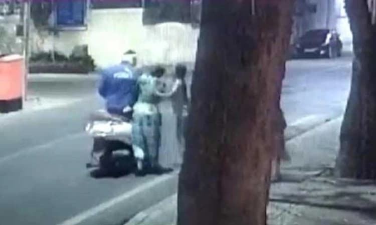 ಸರಗಳ್ಳನಿಗೆ ಒದೆಕೊಟ್ಟು ಅಜ್ಜಿಯ ಜೀವ ಮತ್ತು ಚಿನ್ನದ ಸರ ಕಾಪಾಡಿದ ದಿಟ್ಟ ಬಾಲಕಿ!