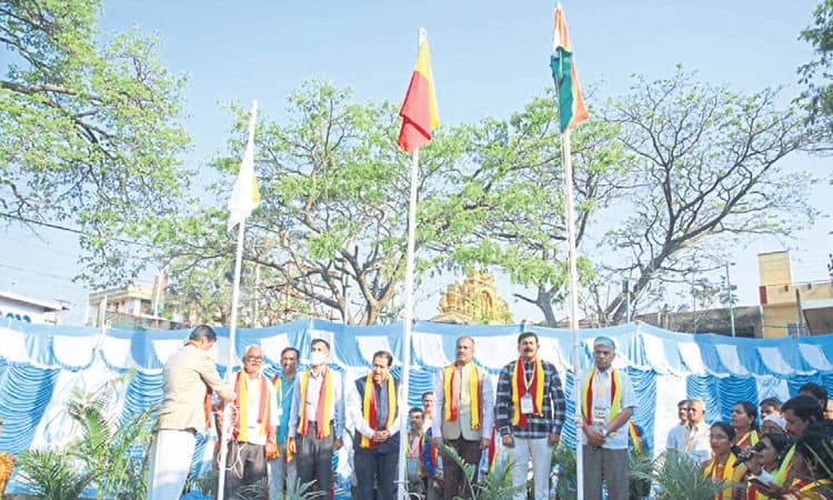 ಕನ್ನಡ ಪುಸ್ತಕ, ದಿನ ಪತ್ರಿಕೆ ಸಮಾಜ ನಿರ್ಮಿಸಿ