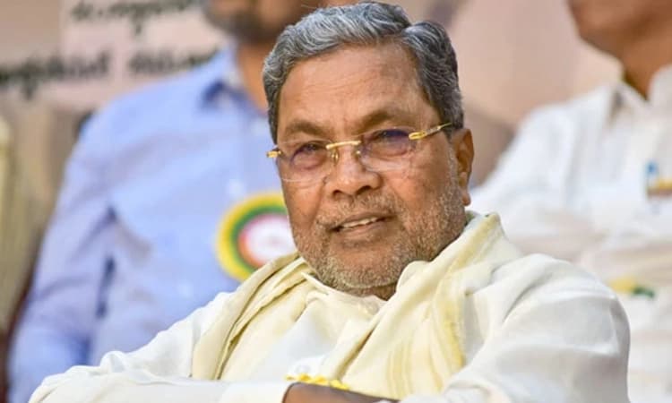 ಮುಖ್ಯಮಂತ್ರಿ ಬೊಮ್ಮಾಯಿ ಕೂಡಲೇ ರಾಜೀನಾಮೆ ನೀಡಲಿ: ಸಿದ್ದರಾಮಯ್ಯ ಆಗ್ರಹ