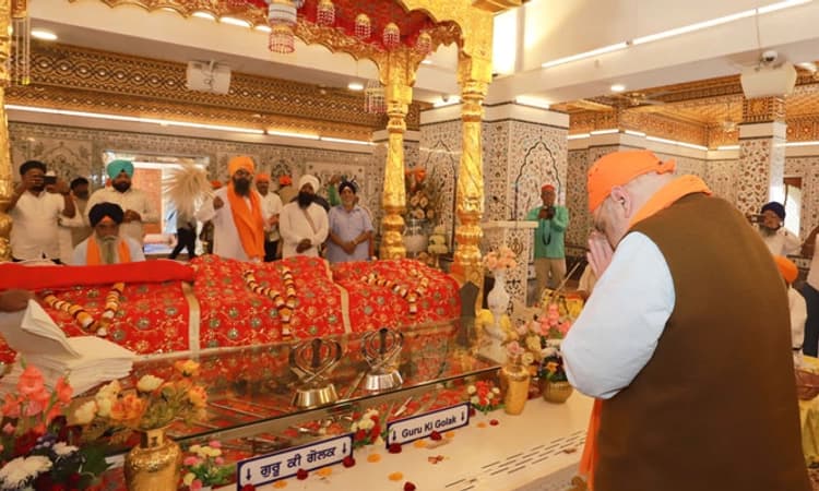 ಬೀದರ್ ಗುರುದ್ವಾರಕ್ಕೆ ಭೇಟಿ ನೀಡಿದ ಕೇಂದ್ರ ಸಚಿವ ಅಮಿತ್ ಶಾ