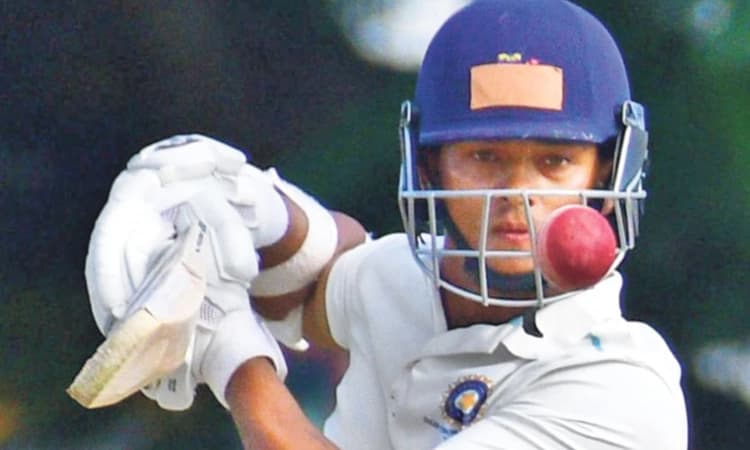 ಇರಾನಿ ಕಪ್‌ ಕ್ರಿಕೆಟ್‌: ಯಶಸ್ವಿ ಜೈಸ್ವಾಲ್‌ ದ್ವಿಶತಕದ ದಾಖಲೆ