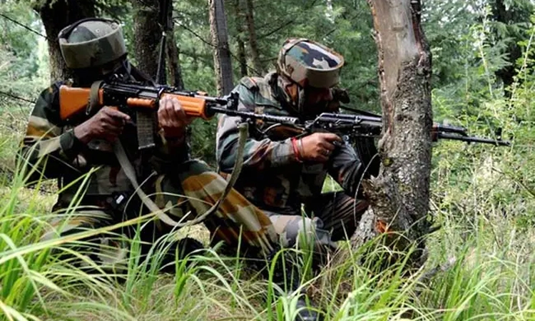 ಕಾಶ್ಮೀರ: ಭದ್ರತಾ ಪಡೆಯಿಂದ ಮತ್ತೋರ್ವ ಉಗ್ರನ ಎನ್ ಕೌಂಟರ್, ಕಾರ್ಯಾಚರಣೆ ಮುಂದುವರಿಕೆ