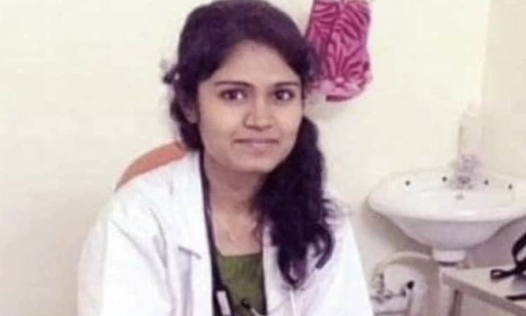 ರ‍್ಯಾಗಿಂಗ್‌, ಕಿರುಕುಳ ನೀಡಿದ ಆರೋಪ: ಕೊನೆಯುಸಿರೆಳೆದ ವೈದ್ಯಕೀಯ ವಿದ್ಯಾರ್ಥಿನಿ