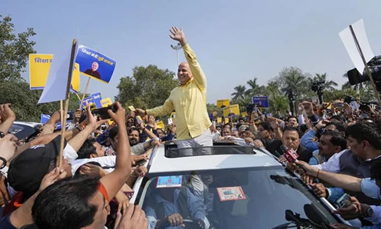 ಸಿಬಿಐ ಮುಂದೆ ಹಾಜರಾಗುವ ಮುನ್ನ ಸಿಸೋಡಿಯಾ ರೋಡ್ ಶೋ: ಬಿಜೆಪಿ ಆಕ್ರೋಶ