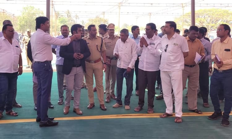 ಫೆ. 26ರಂದು ಸಿಎಂ ಬೊಮ್ಮಾಯಿ ಬನಹಟ್ಟಿ ಭೇಟಿ: ಜಿಲ್ಲಾಧಿಕಾರಿಗಳಿಂದ ಪರಿಶೀಲನೆ