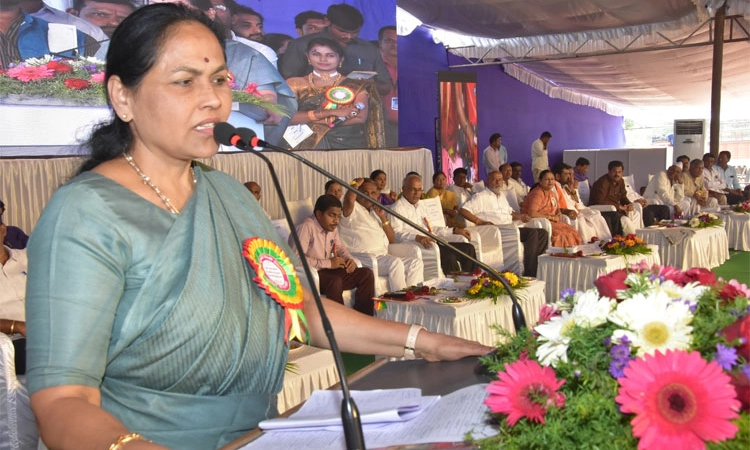 ವ್ಯವಸ್ಥೆ ಹಾಳು ಮಾಡಿದ ಸಿದ್ದು: ಸಚಿವೆ ಶೋಭಾ ಕರಂದ್ಲಾಜೆ