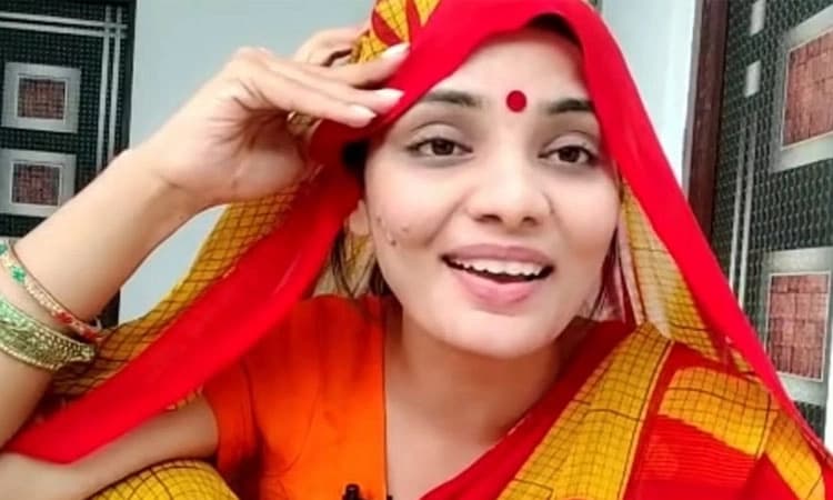 ಹಾಡಿನಲ್ಲಿ ಪ್ರಚೋದನಕಾರಿ ಸಾಹಿತ್ಯ: ʼಯುಪಿ ಮೇ ಕಾ ಬಾ’ ಖ್ಯಾತಿಯ ಗಾಯಕಿಗೆ ನೋಟಿಸ್‌ ಜಾರಿ