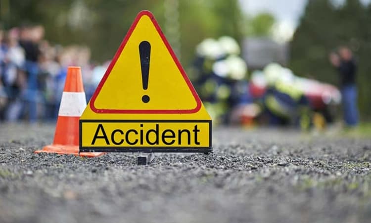 ಪಾಕಿಸ್ತಾನ: ಬಸ್ ಪಲ್ಟಿ; 15 ಮಂದಿ ಸಾವು, 60 ಮಂದಿಗೆ ಗಾಯ