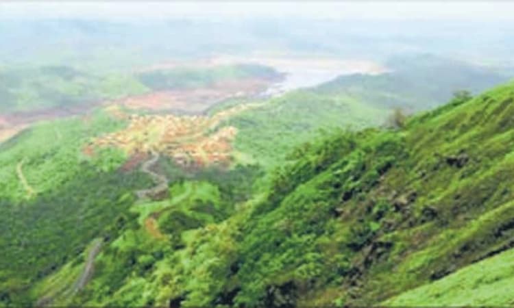 ಬೇಡಿಕೆ ಈಡೇರಿಕೆ ನಿರೀಕೆಯಲ್ಲಿ ಗ್ರಾಮಸ್ಥರು ; ಜಿಲ್ಲಾಧಿಕಾರಿ ಗ್ರಾಮವಾಸ್ತವ್ಯ