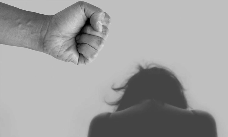 ಮಹಿಳೆ ಮೇಲಿನ ದೌರ್ಜನ್ಯಕ್ಕಿಲ್ಲ ಕಡಿವಾಣ!