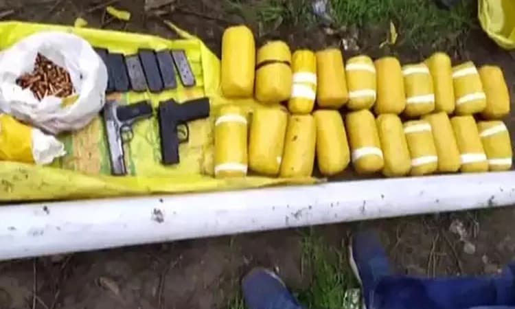 ಕಳ್ಳಸಾಗಣೆ ಯತ್ನ: ಹೆರಾಯಿನ್‌, ಶಸ್ತ್ರಾಸ್ತ್ರ ವಶಕ್ಕೆ