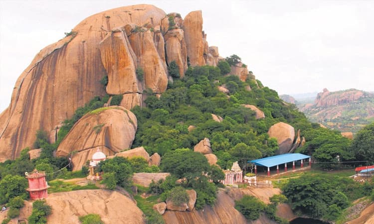 ಡಿಕೆ-ಎಚ್‌ಡಿಕೆ ಕೋಟೆಯಲ್ಲಿ ರಾಮಮಂದಿರ ಜಪ