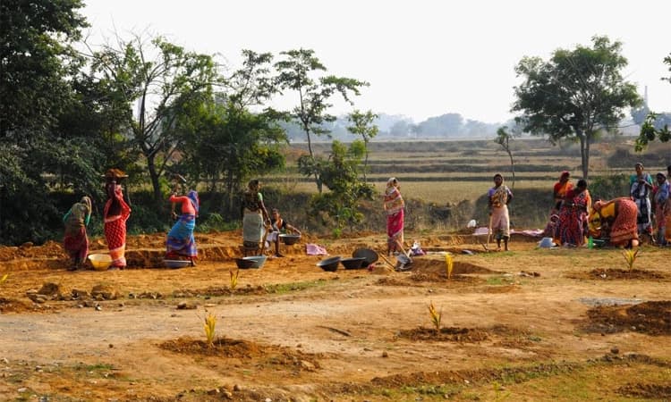 ಉದ್ಯೋಗ ಖಾತರಿಗೆ 1,800 ಕೋಟಿ ರೂ.