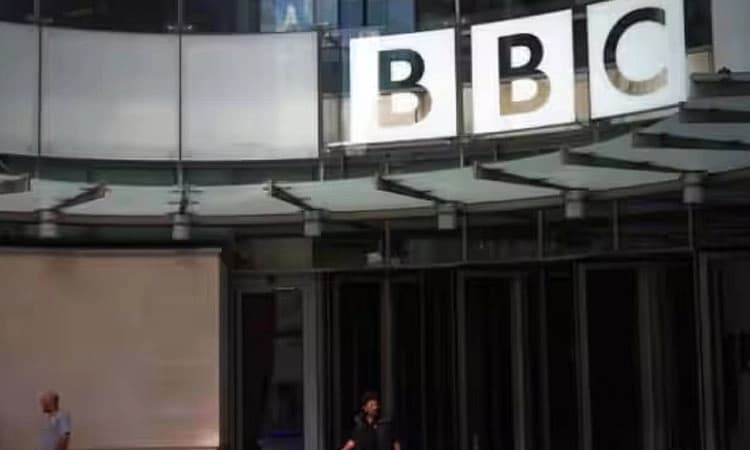 ಬಿಬಿಸಿ ಕಚೇರಿಗಳಲ್ಲಿ ಮೂರನೇ ದಿನವೂ ಮುಂದುವರಿದ ಸಮೀಕ್ಷೆ ಕಾರ್ಯ