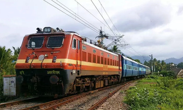 ರೈಲ್ವೇ ಕಾಮಗಾರಿ: 10ಕ್ಕೂ ಅಧಿಕ ರೈಲುಗಳ ಸ್ಥಗಿತ; ಸಂಚಾರ ಸಮಯ ವ್ಯತ್ಯಯ