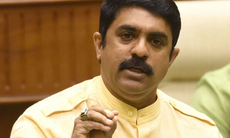 ಬಿಜೆಪಿ ಸರಕಾರ ಗೋವಾ ಮತ್ತು ಗೋವಾ ಜನರ ವಿರುದ್ಧ ಕೆಲಸ ಮಾಡುತ್ತಿದೆ: ವಿಜಯ್ ಸರ್ದೇಸಾಯಿ