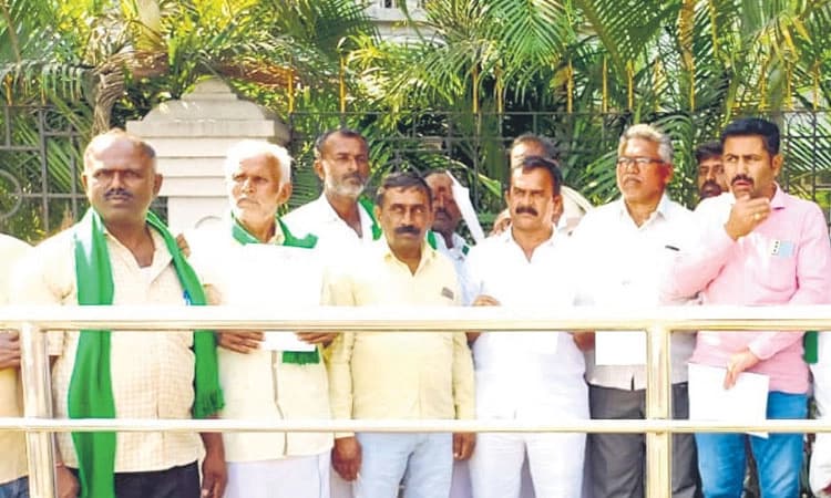 ಕೆಐಎಡಿಬಿಯಿಂದ ಫ‌ಲವತ್ತಾದ ಭೂಮಿ ಸ್ವಾಧೀನ ಬೇಡ