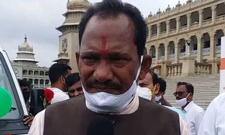 ಹಸುಗಳ ಜತೆಗೆ ಎತ್ತು, ಹೋರಿ, ಕೋಣ ವಿಮಾ ವ್ಯಾಪ್ತಿಗೆ: ಸಚಿವ ಪ್ರಭು ಬಿ. ಚೌಹಾಣ್‌