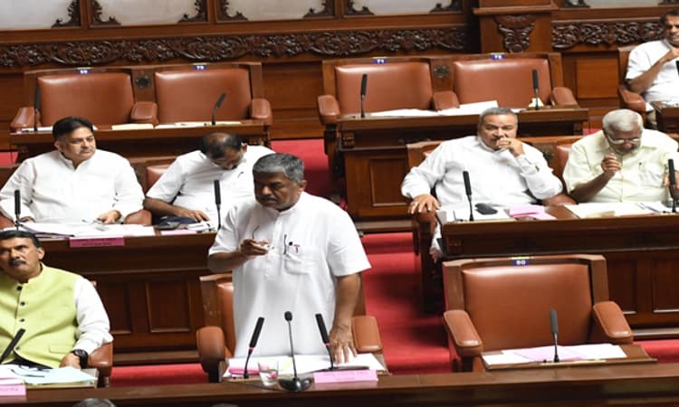 ಉಡುಪಿ, ದ.ಕ. ಜಿಲ್ಲೆಯಿಂದ ಅತೀ ಹೆಚ್ಚು ತೆರಿಗೆ ಬಂದರೂ ನಿರ್ಲಕ್ಷ್ಯ: ಹರಿಪ್ರಸಾದ್‌ ಆರೋಪ