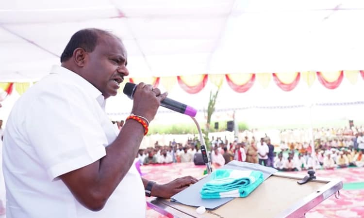 ಬಿಜೆಪಿ ಅಧಿಕಾರಕ್ಕೆ ಬರುವುದಕ್ಕೆ ಸುಳ್ಳಿನ ಸಿದ್ಧರಾಮಯ್ಯ ಕಾರಣ: ಹೆಚ್ ಡಿಕೆ ಕಿಡಿ