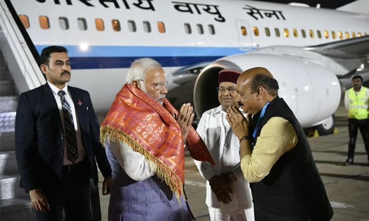 ಏರೋ ಇಂಡಿಯಾ ಶೋ ; ಬೆಂಗಳೂರಿನಲ್ಲಿ ಪ್ರಧಾನಿ ಮೋದಿಯವರಿಗೆ ಆತ್ಮೀಯ ಸ್ವಾಗತ