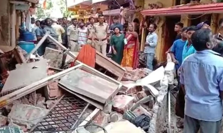 ಸಿಲಿಂಡರ್‌ ಸ್ಫೋಟ: 12 ದಿನದ ನವಜಾತ ಶಿಶು ಸೇರಿ ಇಬ್ಬರು ಮಕ್ಕಳು ಮೃತ್ಯು; ಹಲವರಿಗೆ ಗಾಯ