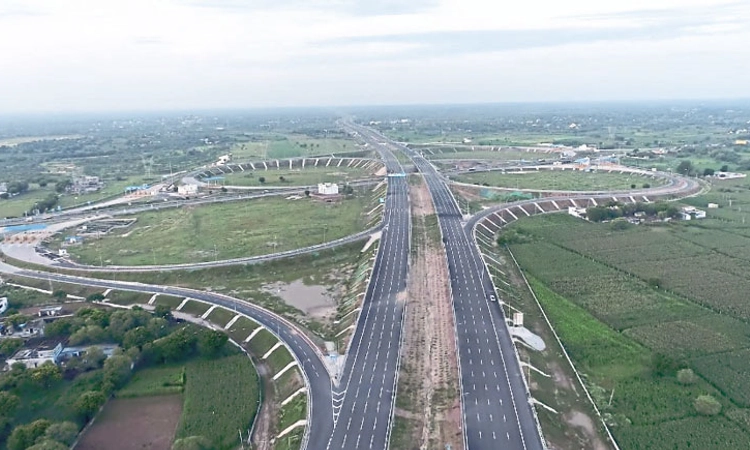 ದಿಲ್ಲಿ-ಜೈಪುರ 2 ತಾಸು ಪ್ರಯಾಣ: ರಾಜಸ್ಥಾನಕ್ಕೆ ಪ್ರಧಾನಿ ಮೋದಿ ಭೇಟಿ