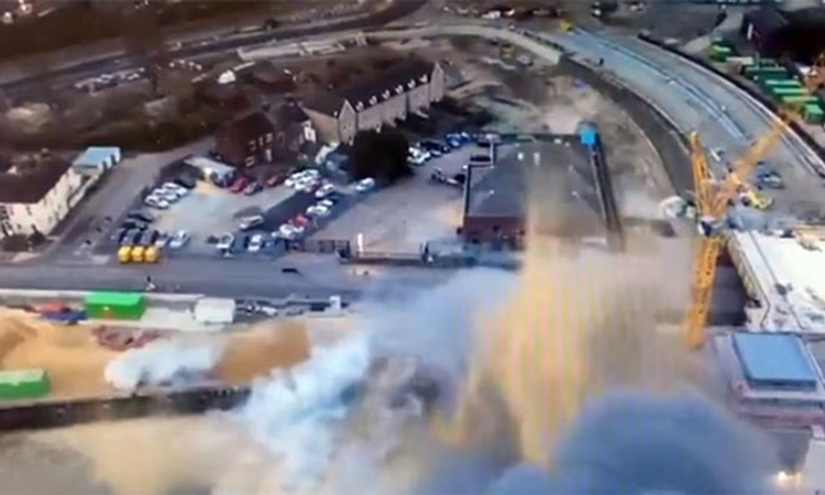 ಯುಕೆಯಲ್ಲಿ 2ನೇ ವಿಶ್ವಯುದ್ಧ ಕಾಲದ ಬಾಂಬ್​ ಸ್ಫೋಟ