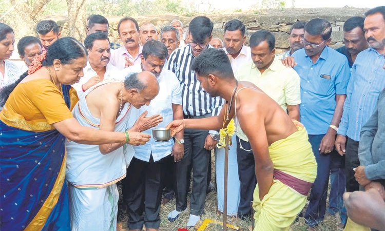 ದೇಗುಲದ ಜೀರ್ಣೋದಾರಕ್ಕೆ 1.50 ಕೋಟಿ ರೂ. ದಾನ 