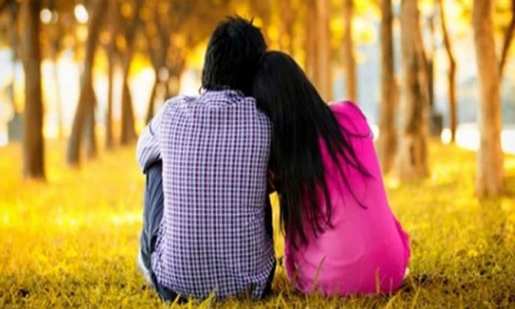 ವಿದ್ಯಾರ್ಥಿಗಳು ಕಾಲೇಜು ಆವರಣದೊಳಗೆ ಪ್ರೀತಿ-ಪ್ರೇಮ ವ್ಯಕ್ತಪಡಿಸಲು ನಿರ್ಬಂಧ