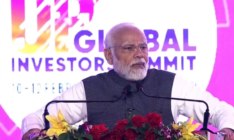 ರಿಲಯನ್ಸ್ ನಿಂದ 4 ವರ್ಷಗಳಲ್ಲಿ ಯುಪಿಯಲ್ಲಿ 75,000 ಕೋಟಿ ರೂ. ಹೂಡಿಕೆ: ಅಂಬಾನಿ