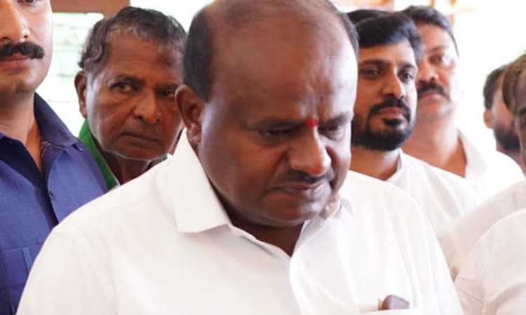 ಶಿವಾಜಿ, ಬಸವೇಶ್ವರ, ಬುದ್ಧ, ಗಾಂಧೀಜಿಯನ್ನೇ ಬಿಡದವರು ನನ್ನನ್ನು ಬಿಡುತ್ತಾರಾ: ಕುಮಾರಸ್ವಾಮಿ