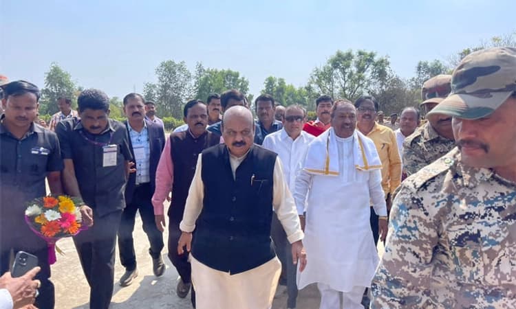 ವಿಐಎಸ್ಎಲ್ ವಿಚಾರದಲ್ಲಿ ರಾಜಕೀಯ ಬೆಳೆಸುವ ಅವಶ್ಯಕತೆ ಇಲ್ಲ: ಸಿಎಂ ಬೊಮ್ಮಾಯಿ