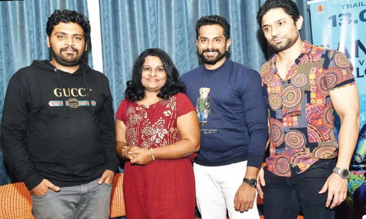 ಕಡಲ ತೀರದಲ್ಲಿ ಹಾಡು ಹಬ್ಬ