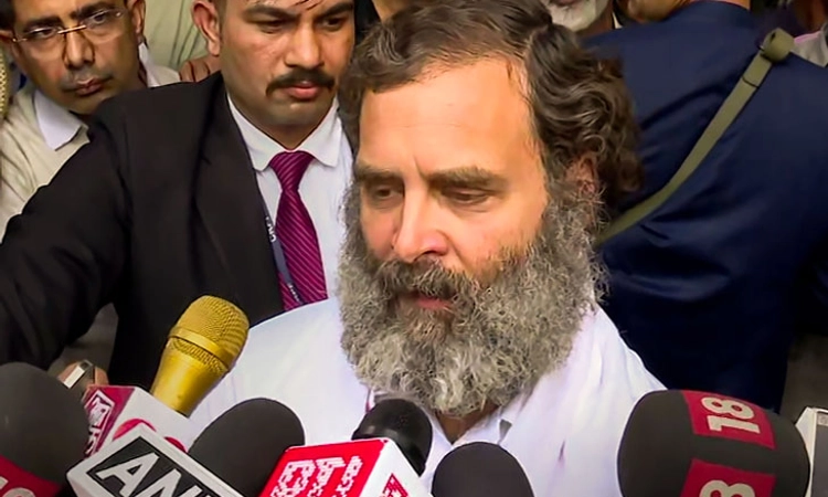 ಕೇಂದ್ರಕ್ಕೆ ಹೆದರಿಕೆ:ಅದಾನಿ ಗ್ರೂಪ್ ಬಗ್ಗೆ ಚರ್ಚೆಗೆ ರಾಹುಲ್ ಗಾಂಧಿ ಆಗ್ರಹ