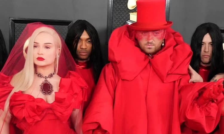 ಗ್ರ್ಯಾಮಿ ಅವಾರ್ಡ್ ಗೆದ್ದ ಮೊದಲ ತೃತೀಯ ಲಿಂಗಿ: ಸಂತಸದಿಂದ ಭಾವುಕರಾದ ಗಾಯಕಿ