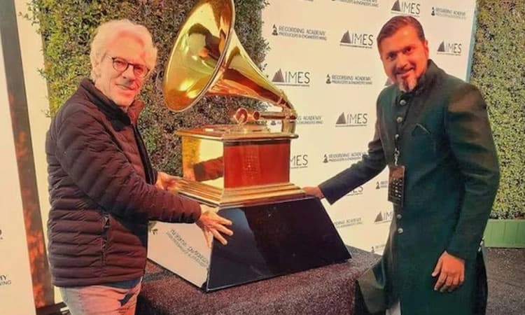 3ನೇ ಬಾರಿ ಪ್ರತಿಷ್ಠಿತ ಗ್ರ್ಯಾಮಿ ಅವಾರ್ಡ್‌ ಗೆದ್ದ ಭಾರತೀಯ ಸಂಗೀತ ಸಂಯೋಜಕ ರಿಕ್ಕಿ ಕೇಜ್