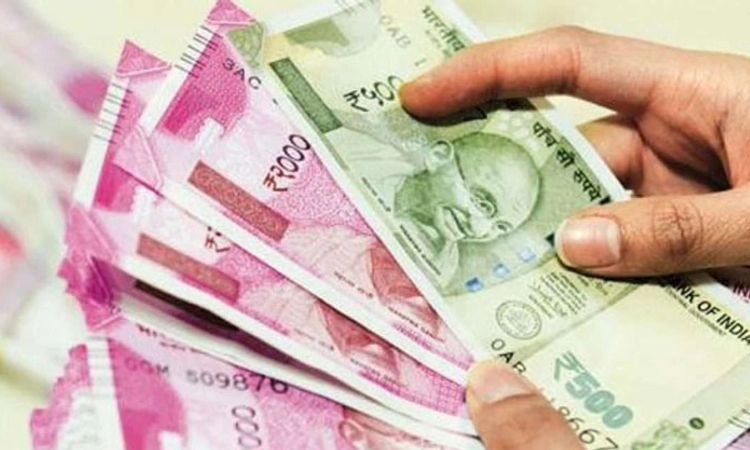 ಕೇಂದ್ರ ಸರ್ಕಾರಿ ನೌಕರರ ತುಟ್ಟಿ ಭತ್ಯೆ ಶೇ.4 ಹೆಚ್ಚಳ?