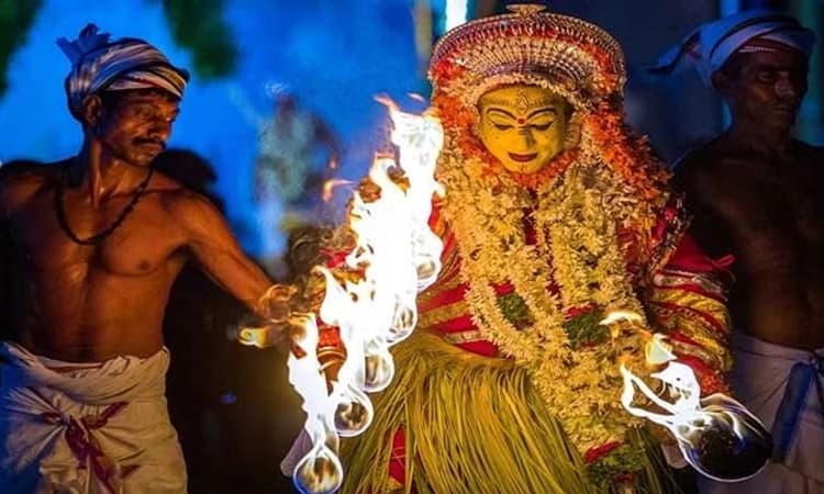 “ದೈವನರ್ತಕ’ರ ಮಾಸಾಶನ ಘೋಷಣೆಯಲ್ಲೇ ಬಾಕಿ? ಪ್ರತ್ಯೇಕ ಮಾರ್ಗಸೂಚಿ ಇಲ್ಲದೆ ಎದುರಾದ ತೊಡಕು