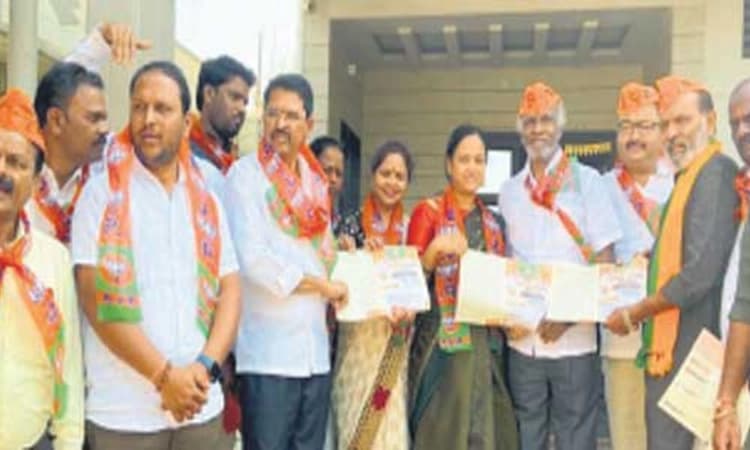 ಸರ್ಕಾರಗಳ ಸಾಧನೆಯೊಂದಿಗೆ ಜನರನ್ನು ಆಕರ್ಷಿಸಿ; ಸಿ.ವಿ. ಚಂದ್ರಶೇಖರ