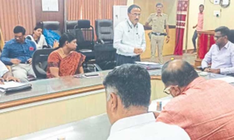 ಹೈನುಗಾರಿಕೆಗೆ ಸಹಾಯಧನ ವಿತರಿಸಲು ಮುಂದಾಗಿ; ರಘುನಂದನ್‌ ಮೂರ್ತಿ