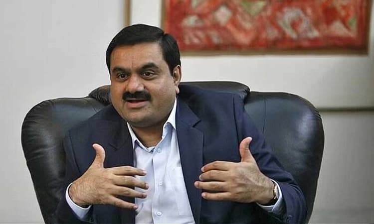 ಷೇರುಗಳ ಮೌಲ್ಯ ಕುಸಿತ; ಎಸ್ ಬಿಐ, ಪಿಎನ್ ಬಿ ಬ್ಯಾಂಕ್ ಗಳಿಂದ ಅದಾನಿ ಪಡೆದ ಸಾಲದ ಮೊತ್ತ ಎಷ್ಟು ಗೊತ್ತಾ?