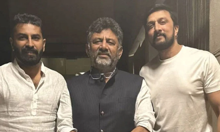 ಸುದೀಪ್ ಭೇಟಿಯಾದ ಡಿಕೆ ಶಿವಕುಮಾರ್: ಕಾಂಗ್ರೆಸ್ ಪಕ್ಷ ಸೇರುತ್ತಾರಾ ಕಿಚ್ಚ?