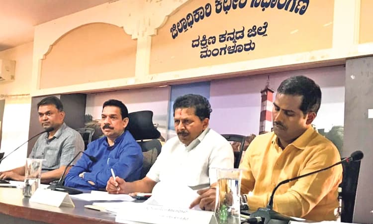 ಫೆ.11ರಂದು ಪುತ್ತೂರಿಗೆ ಕೇಂದ್ರ ಸಚಿವ ಅಮಿತ್‌ ಶಾ ಭೇಟಿ, ಸಹಕಾರಿ ಸಮಾವೇಶ ಯಶಸ್ಸಿಗೆ ಸಂಸದ ನಳಿನ್‌ ಸೂಚನೆ