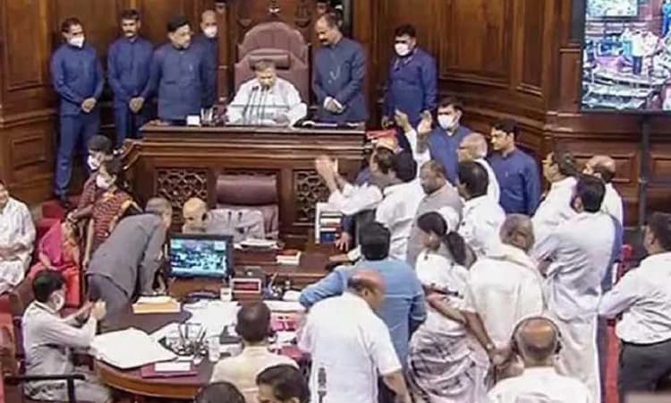 ಲೋಕಸಭೆ ಕಲಾಪದಲ್ಲಿ ಅದಾನಿ ಗ್ರೂಪ್ ವಿರುದ್ಧದ ಆರೋಪದ ಬಗ್ಗೆ ಚರ್ಚೆಗೆ ವಿಪಕ್ಷಗಳ ಪಟ್ಟು