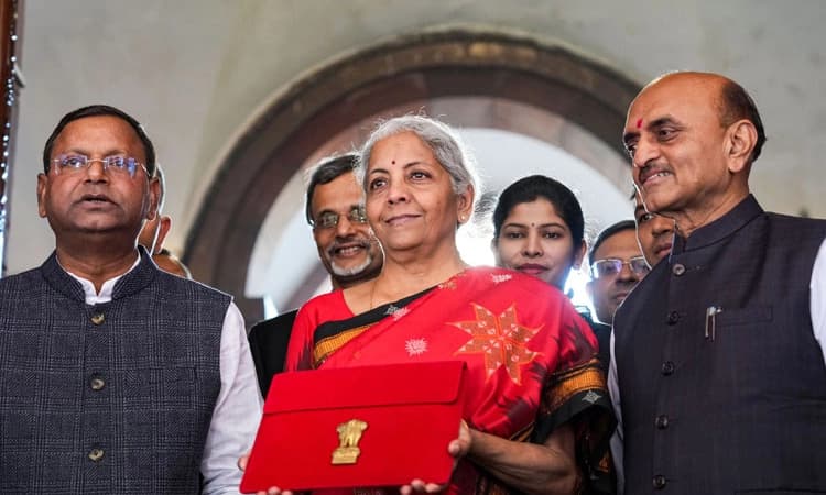 ಸುಧಾರಣೆ-ಜನಪ್ರಿಯತೆ ನಡುವೆ ಸಮತೋಲನ ಕಾಯ್ದುಕೊಂಡ ಬಜೆಟ್‌