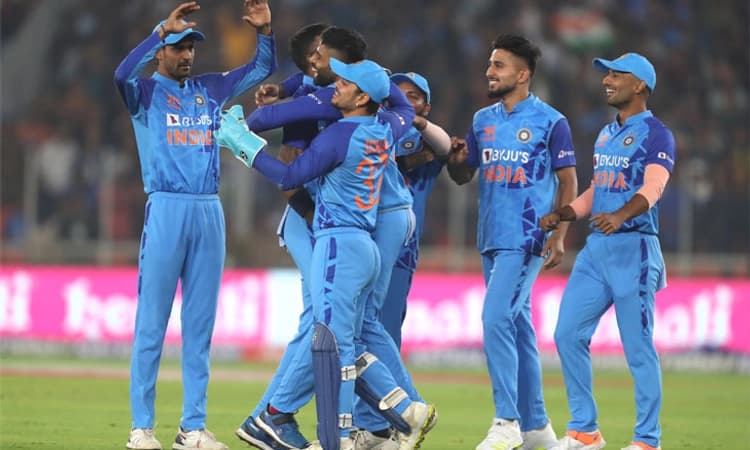 ಗಿಲ್ ಶತಕದ ಕಮಾಲ್; ನ್ಯೂಜಿಲೆಂಡ್ ಗೆ ಸೋಲಿನ ಶಾಕ್ ನೀಡಿ ಸರಣಿ ಗೆದ್ದ ಟೀಮ್ ಇಂಡಿಯಾ